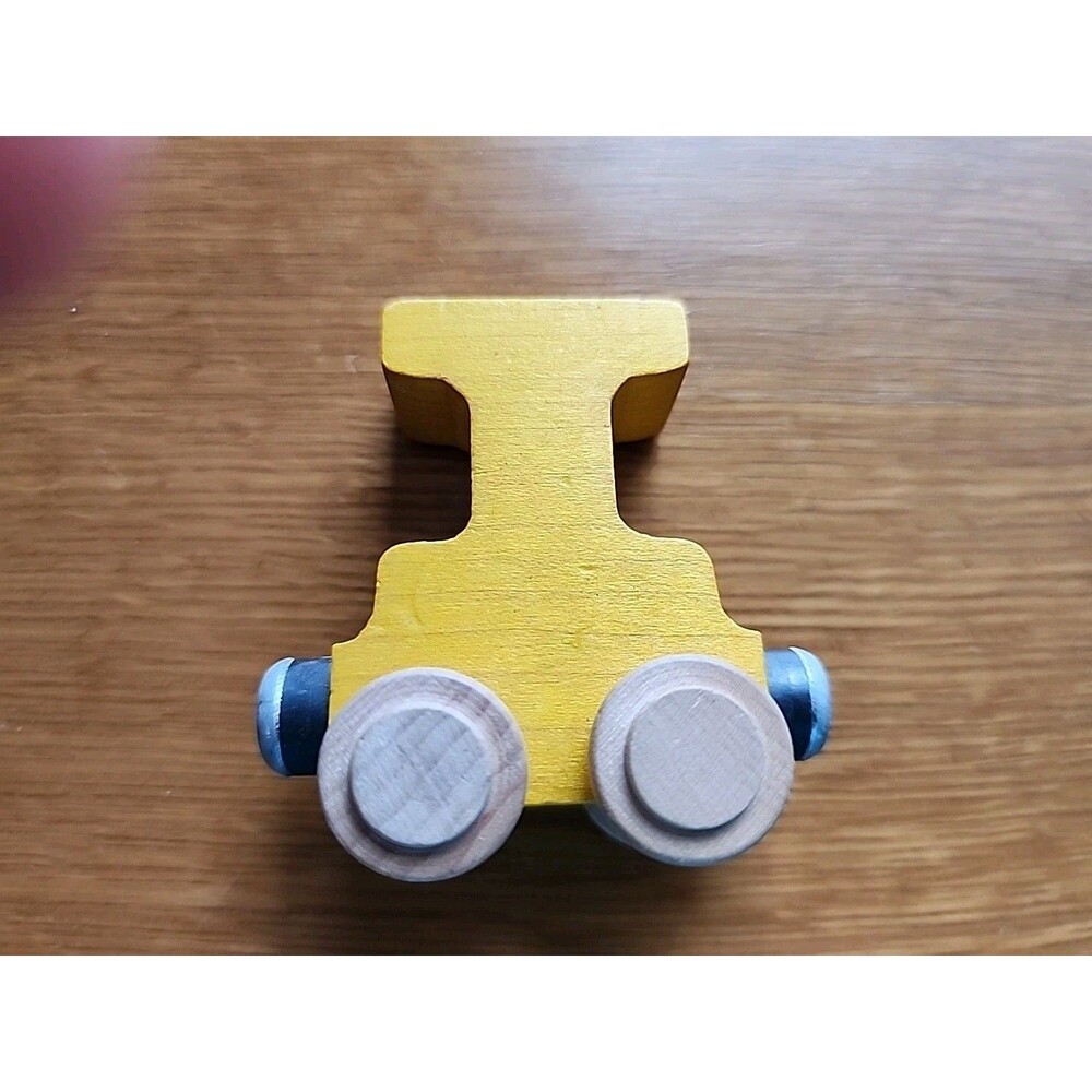 Maple Landmark Woodcraft Train Toys Magnetic Letter I Name Train Yellow